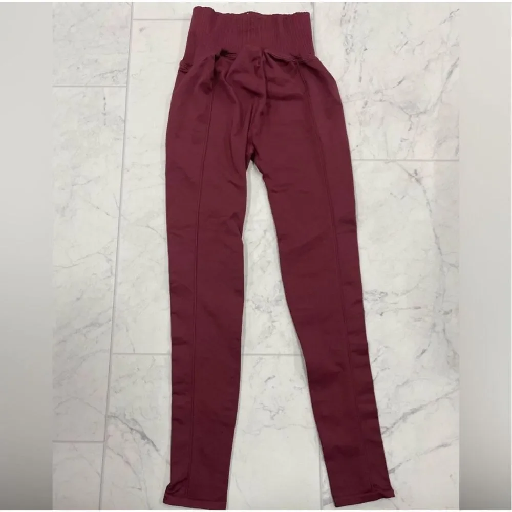 NWOT Free People Movement Leggings M/L